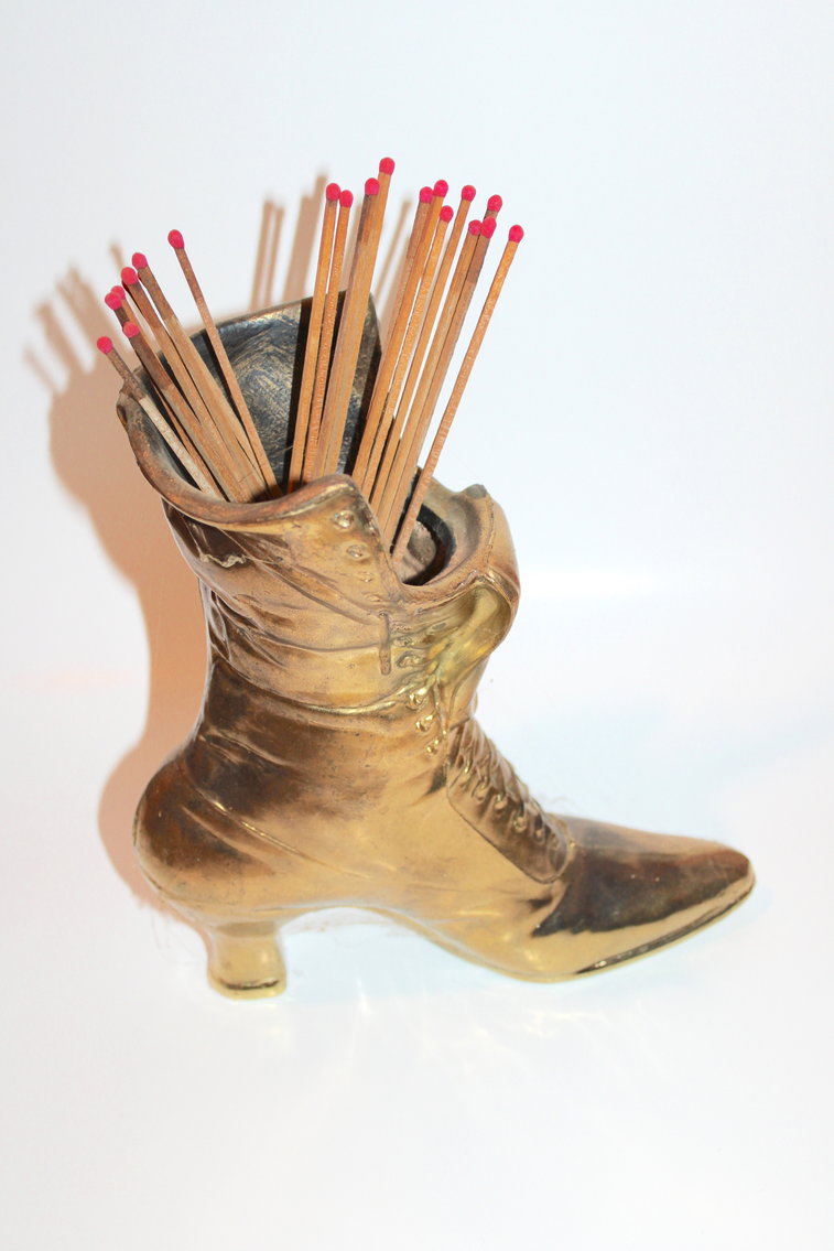 Image for VINTAGE TIME CAPSULE LIVING ESTATE AUCTION