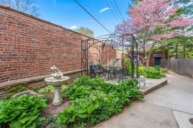 Image for HISTORIC GLICK MANSION AUCTION