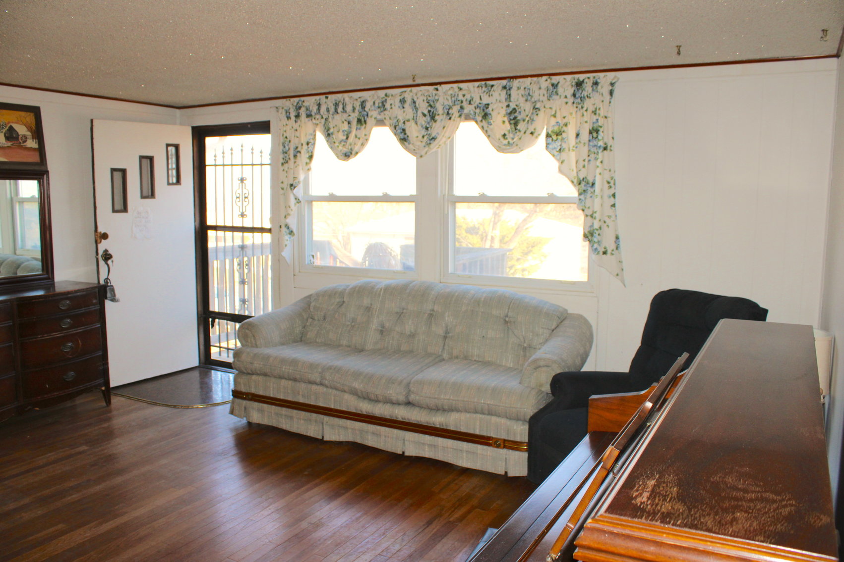 Image for FLOERKE REAL ESTATE & PERSONAL PROPERTY AUCTION