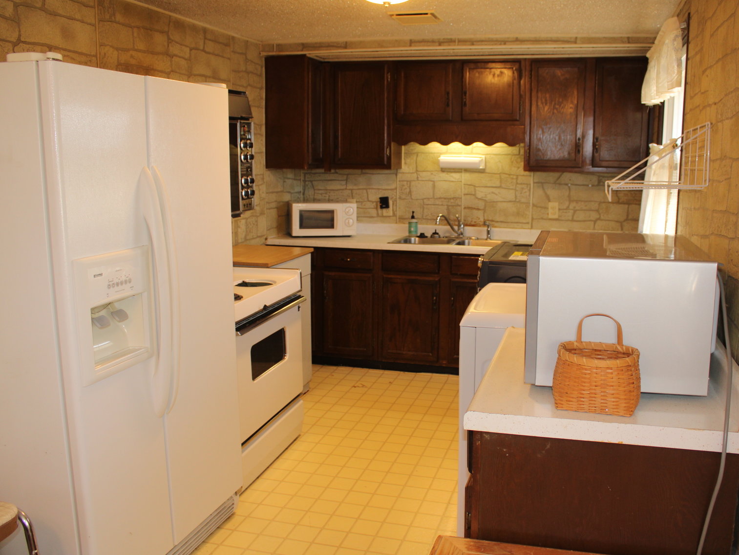 Image for FLOERKE REAL ESTATE & PERSONAL PROPERTY AUCTION