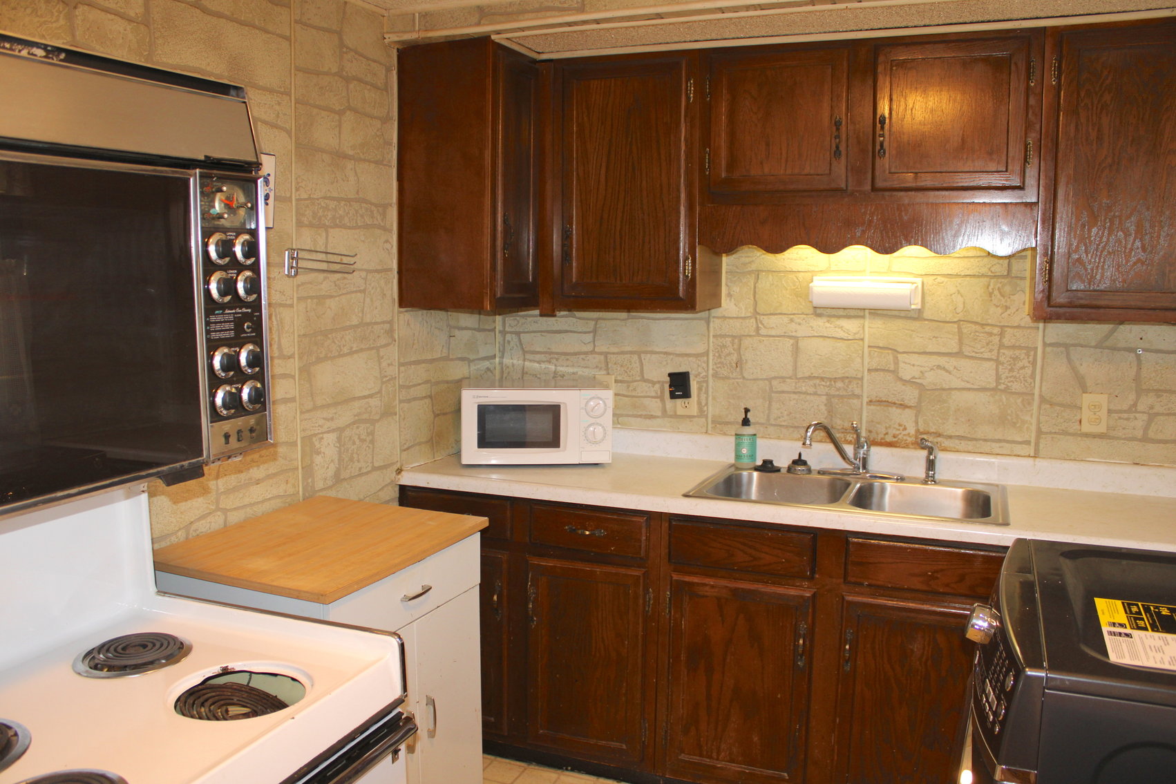 Image for FLOERKE REAL ESTATE & PERSONAL PROPERTY AUCTION