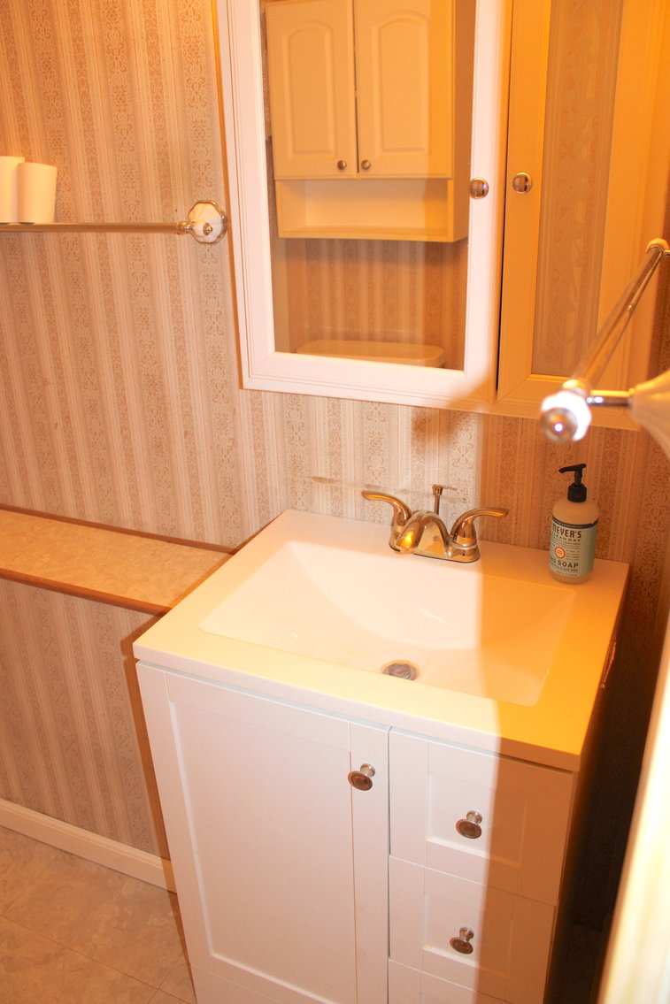 Image for FLOERKE REAL ESTATE & PERSONAL PROPERTY AUCTION