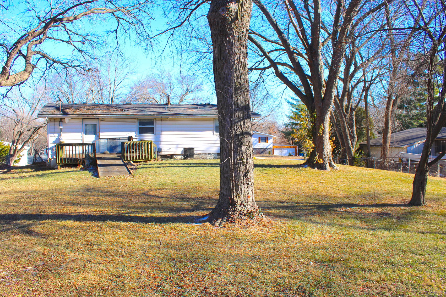 Image for FLOERKE REAL ESTATE & PERSONAL PROPERTY AUCTION