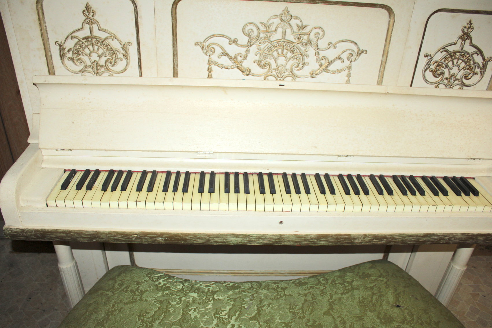 Image for FLOERKE REAL ESTATE & PERSONAL PROPERTY AUCTION