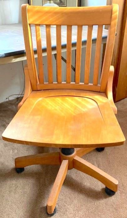 Image for FLOERKE REAL ESTATE & PERSONAL PROPERTY AUCTION