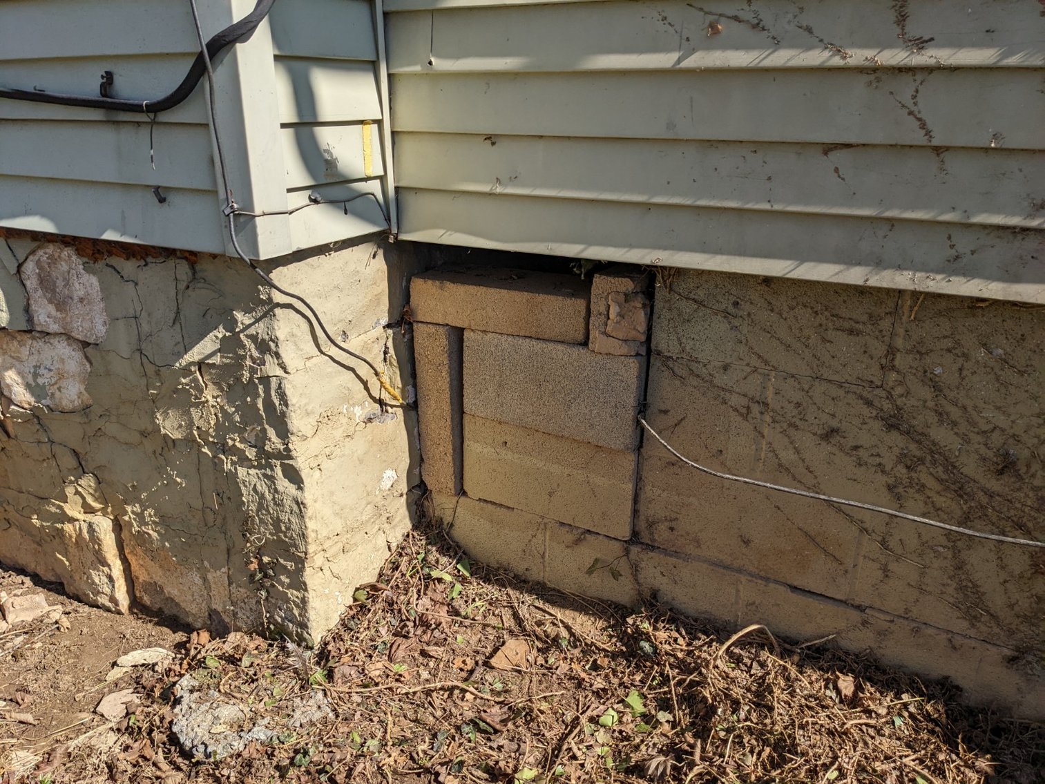 Image for Three Bedroom Home And Shop On 1.38 +/- Acres Zoned M-1 In City Of Harrisonburg