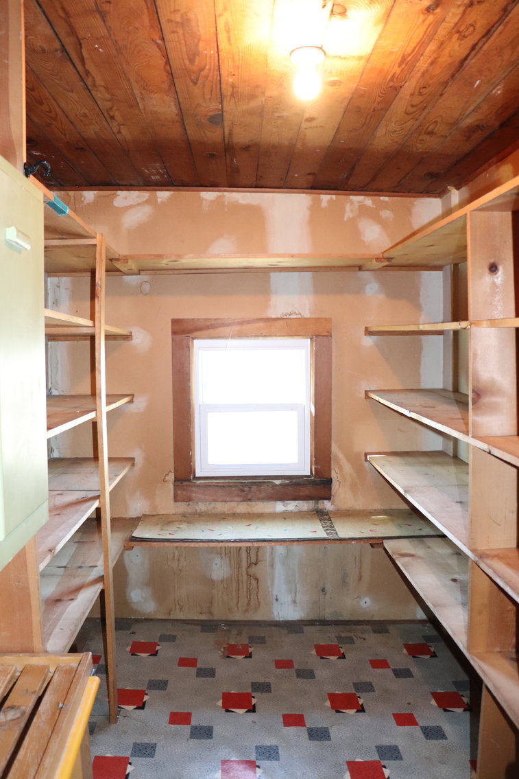 Image for Three Bedroom Home And Shop On 1.38 +/- Acres Zoned M-1 In City Of Harrisonburg