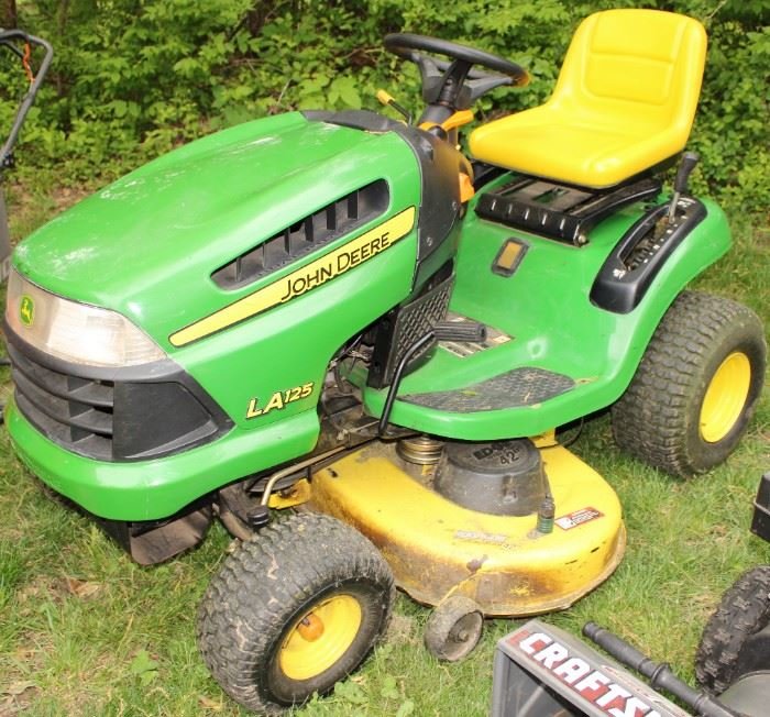 Image for HIGH END LAKE FRONT ESTATE AUCTION