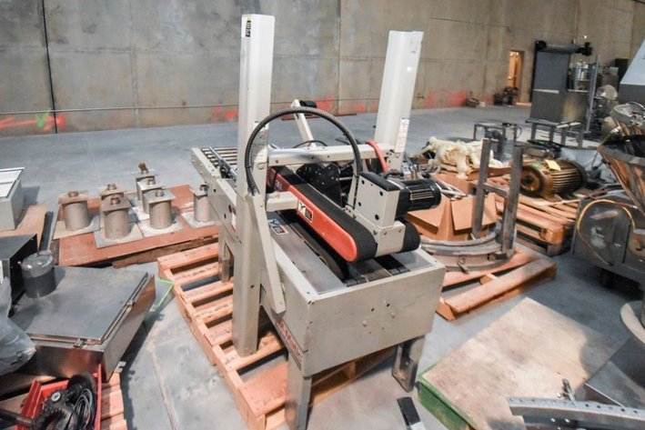 Image for ***SOLD*** MJK0771 3M-Matic™ Stainless Steel Adjustable Case Sealer