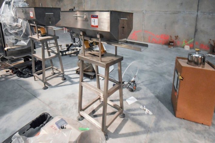 Image for ***SOLD*** MJK0775 Vibrating Feeder for Capsules