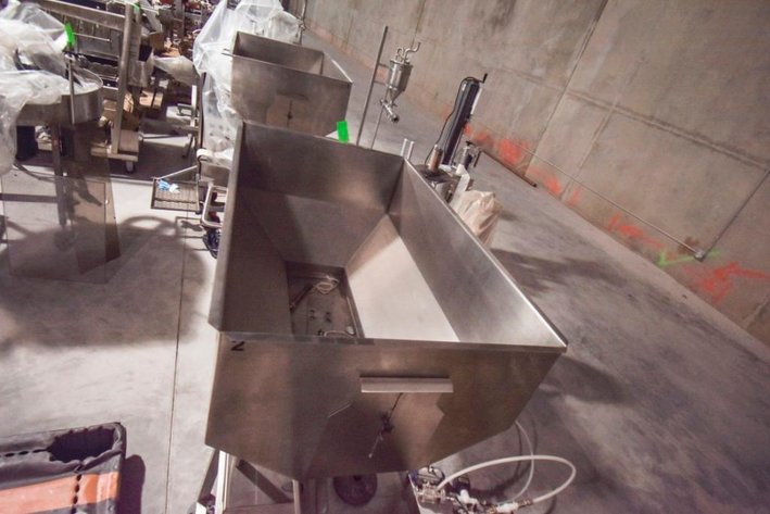 Image for ***SOLD*** MJK0775 Vibrating Feeder for Capsules