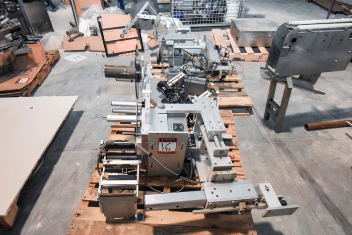 Image for ***SOLD*** MJK0781 Universal Labeling Systems L15 S Wipe On Applicator