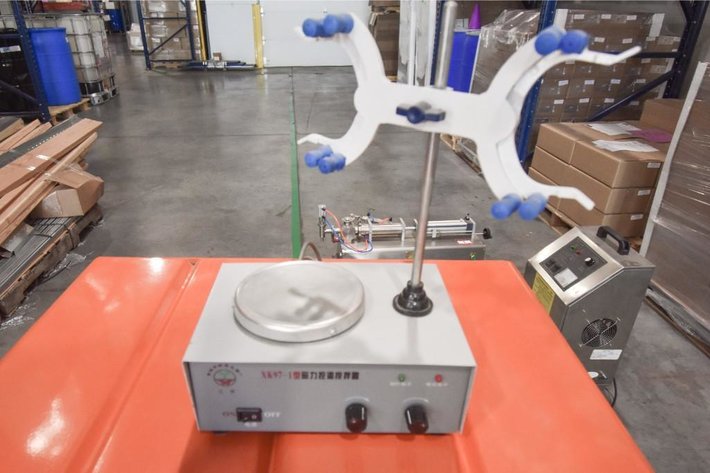 Image for ***SOLD***  MJK0822 Magnetic Plate Beaker Emulsifier