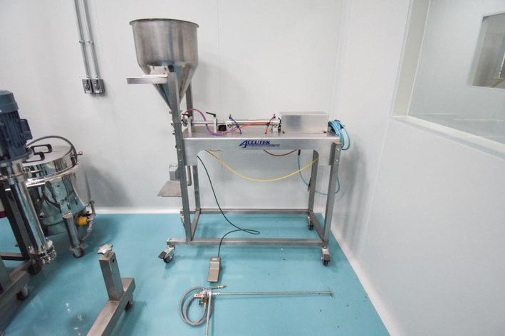 Image for ***SOLD*** MJK0840 Accutek Single Piston Liquid Filler