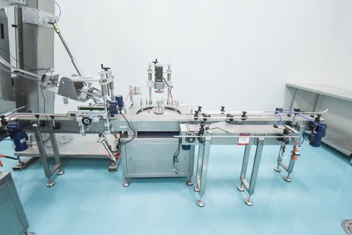 Image for ***SOLD***MJK0844 Capper with Conveyor GH-X-00