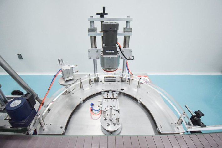 Image for ***SOLD***MJK0844 Capper with Conveyor GH-X-00