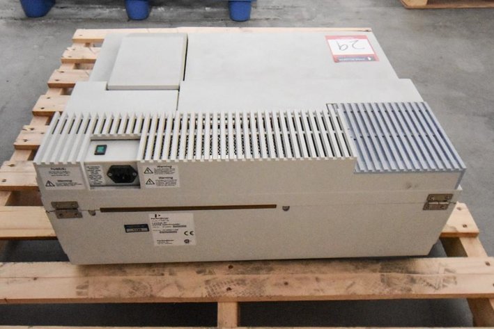 Image for ***SOLD*** MJK0859 Perkin Elmer Lambda 40 UV/VIS Spectrometer