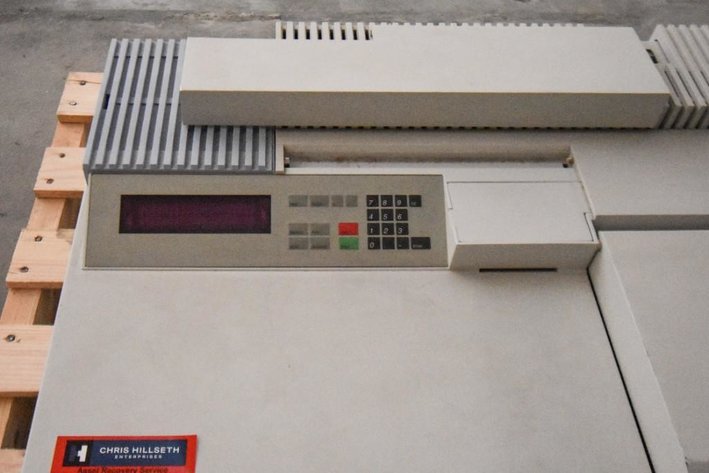 Image for ***SOLD*** MJK0859 Perkin Elmer Lambda 40 UV/VIS Spectrometer