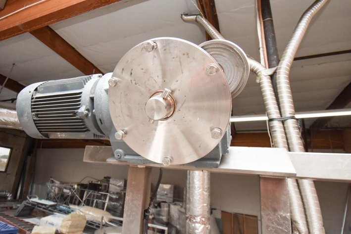 Image for ***SOLD*** MJK0863 Auger Screw Platform with motor