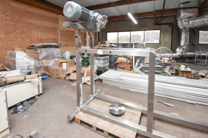 Image for ***SOLD*** MJK0864 Auger Screw Platform with motor