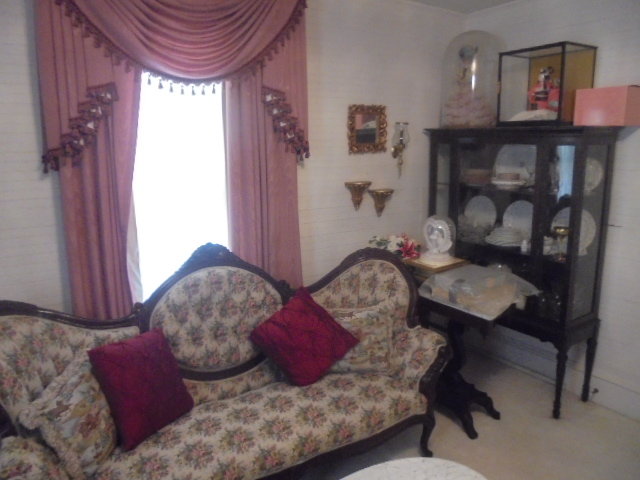 Image for REAL ESTATE (UNDER CONTRACT) & ESTATE PERSONAL PROPERTY  AUCTION