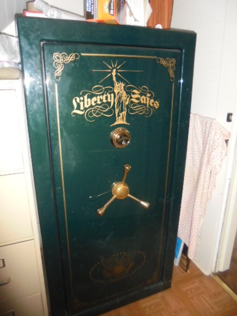 Image for REAL ESTATE (UNDER CONTRACT) & ESTATE PERSONAL PROPERTY  AUCTION