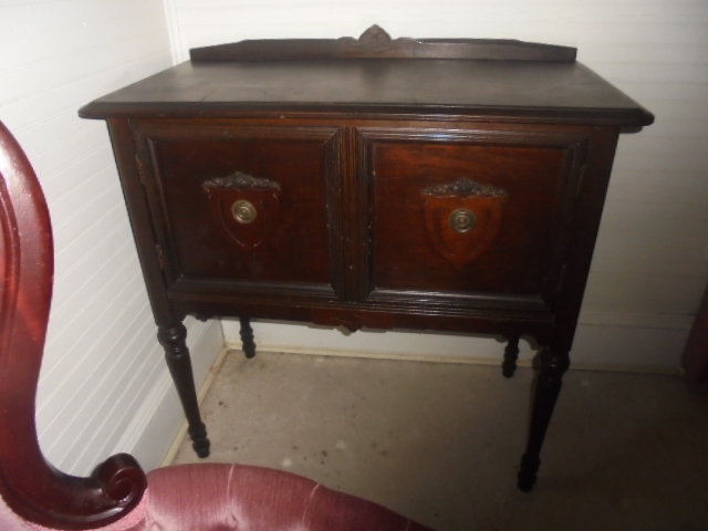 Image for REAL ESTATE (UNDER CONTRACT) & ESTATE PERSONAL PROPERTY  AUCTION