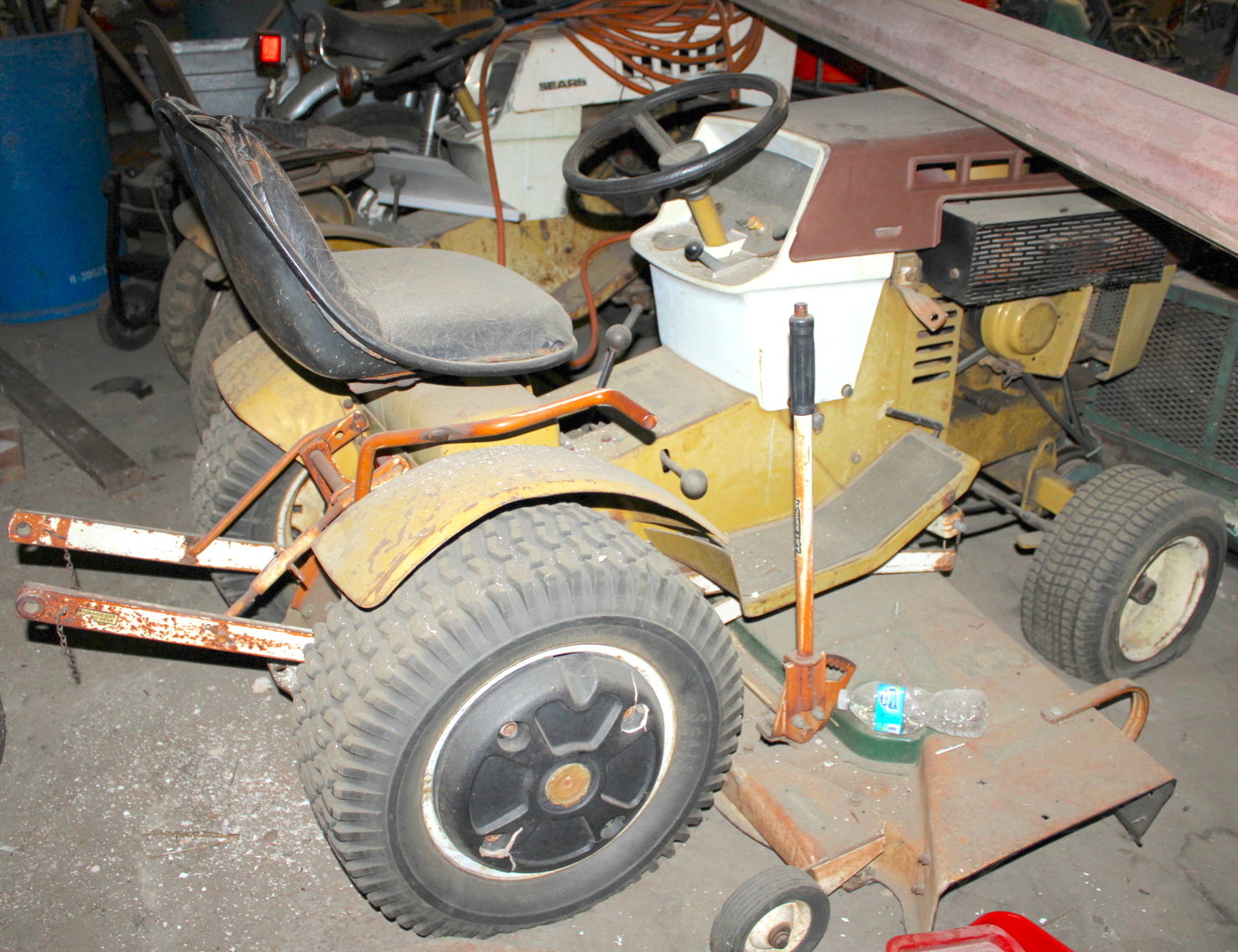 Image for POSTPONED HUGE ROOFING & IRON CO. 2-RING LIQUIDATION AUCTION