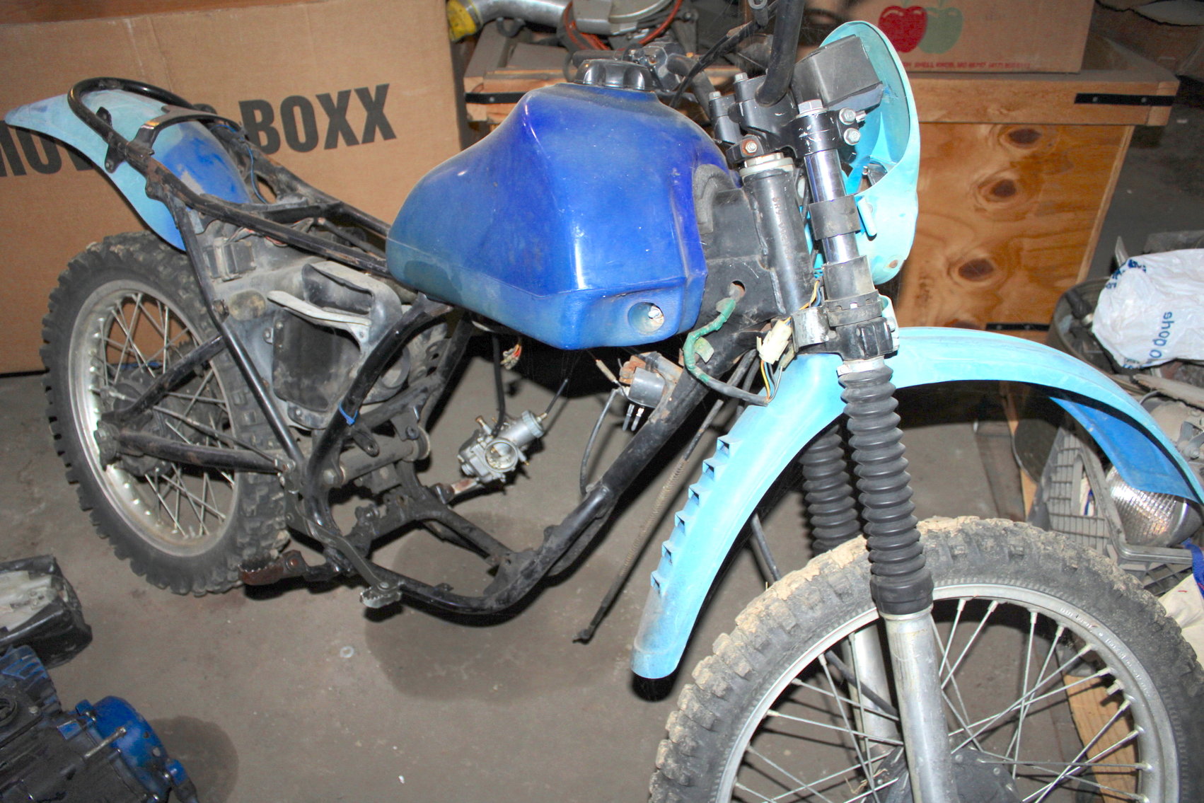 Image for POSTPONED HUGE ROOFING & IRON CO. 2-RING LIQUIDATION AUCTION