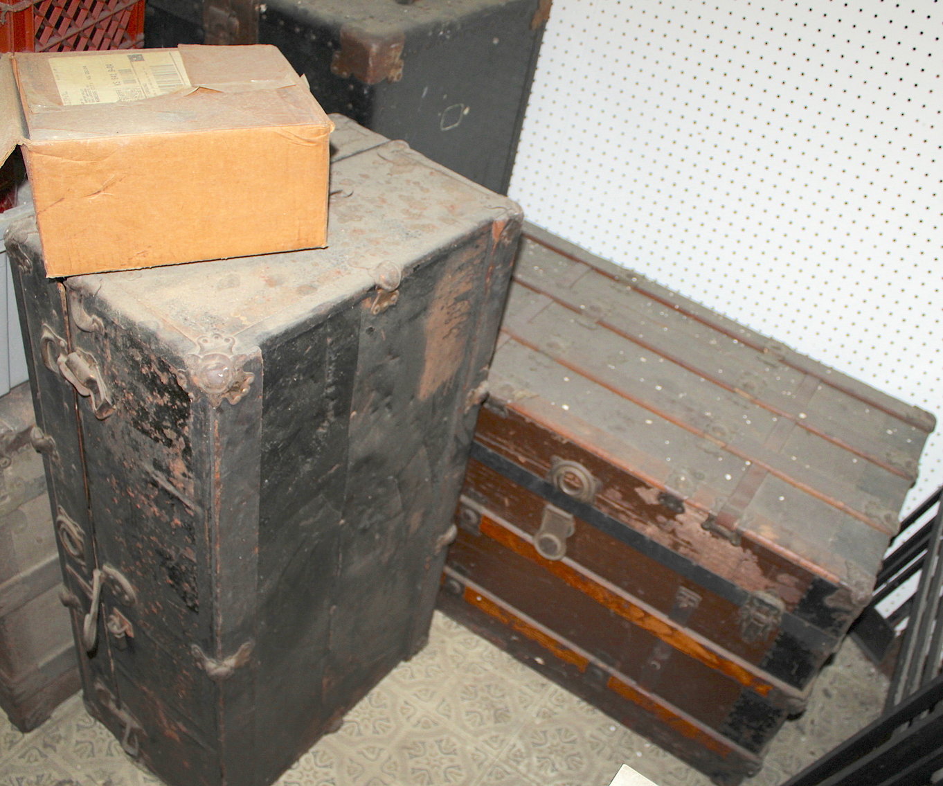 Image for POSTPONED HUGE ROOFING & IRON CO. 2-RING LIQUIDATION AUCTION