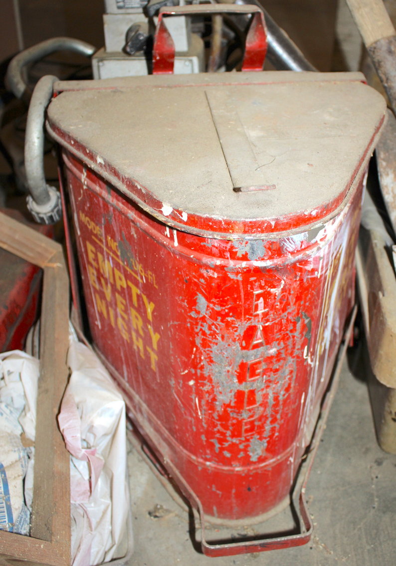 Image for POSTPONED HUGE ROOFING & IRON CO. 2-RING LIQUIDATION AUCTION