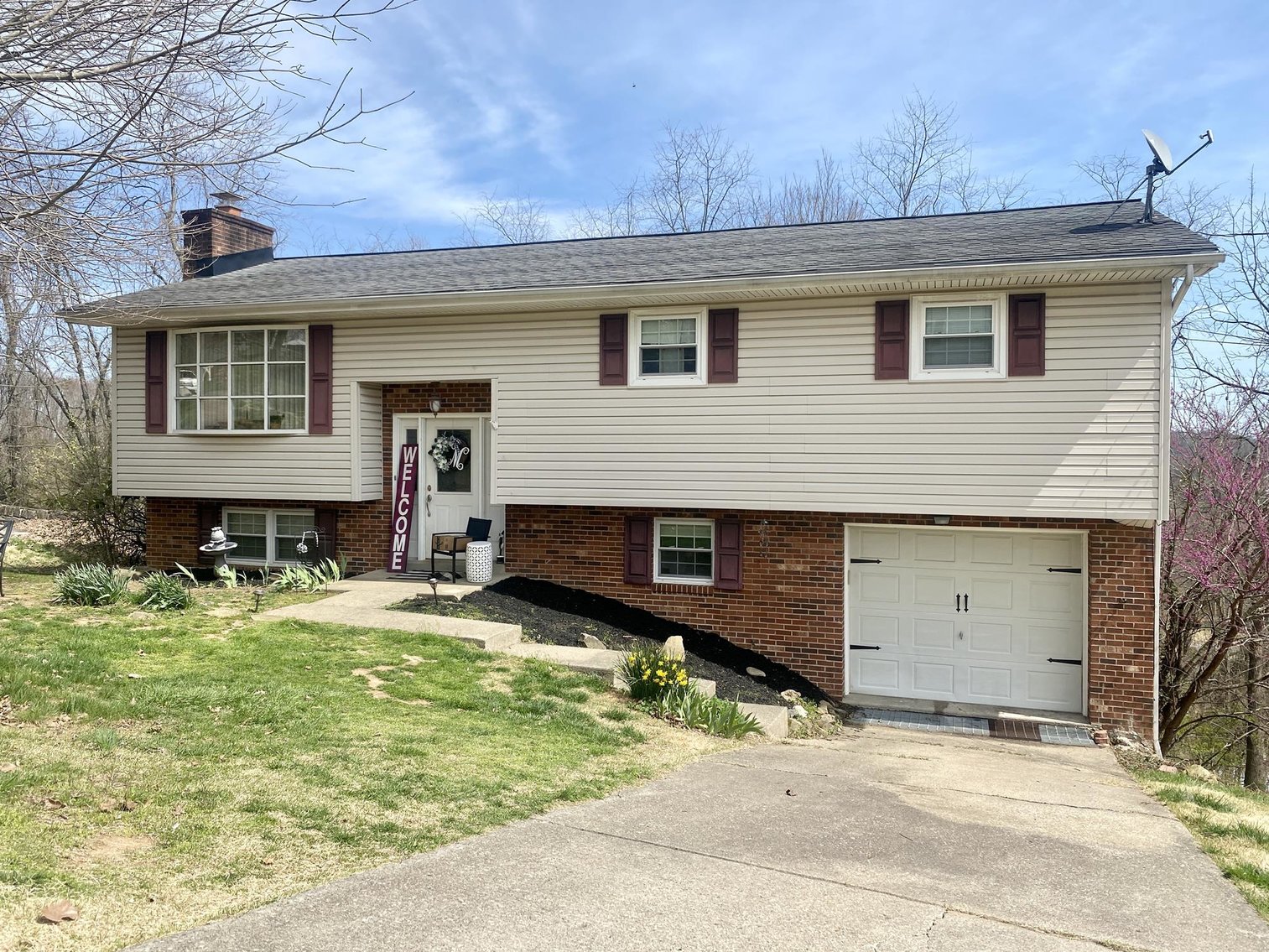 Image for SOLD $192,500 - Beautiful 4 Bedroom in Desirable Area