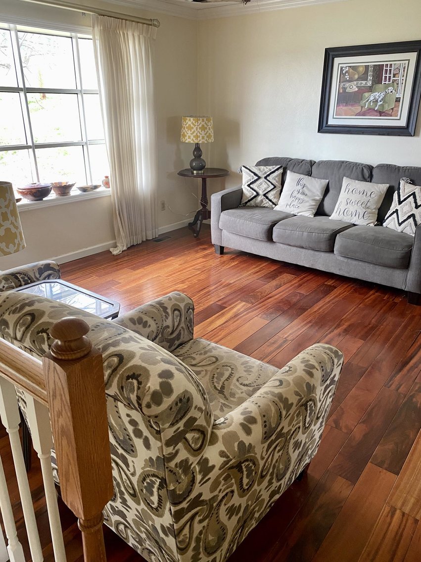 Image for SOLD $192,500 - Beautiful 4 Bedroom in Desirable Area