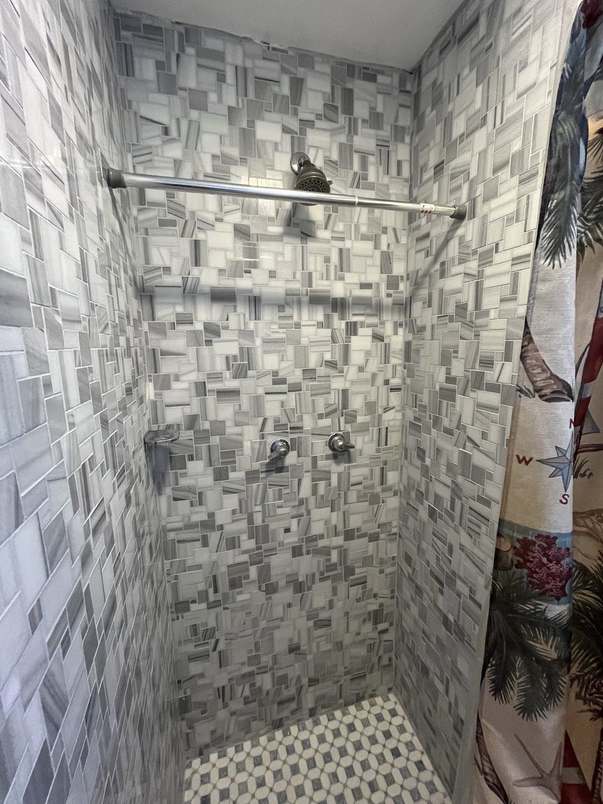 Image for SOLD $159,500 - 4-Bedroom Tri-Level in Parkersburg