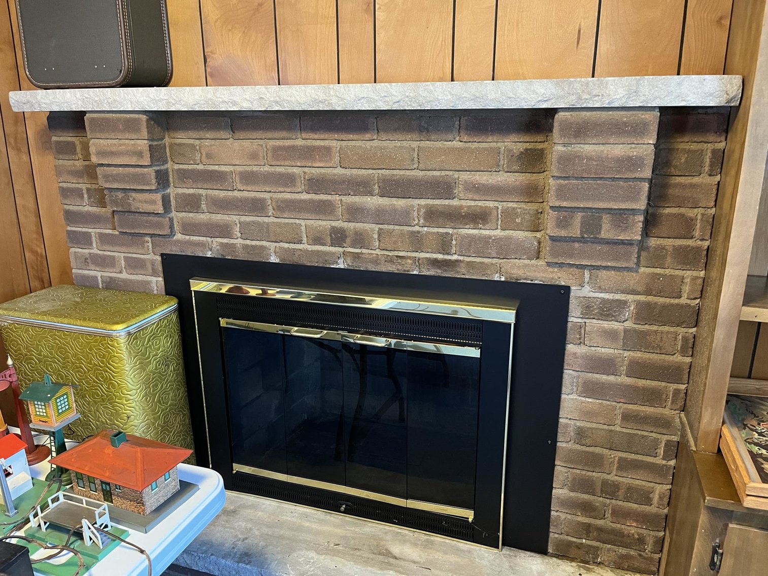 Image for SOLD $159,500 - 4-Bedroom Tri-Level in Parkersburg