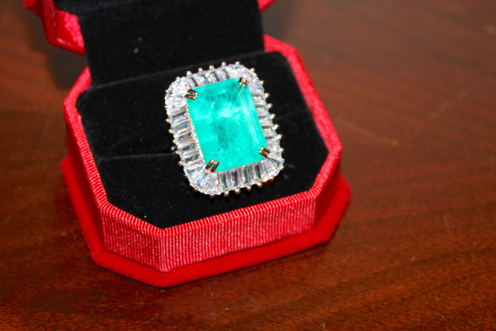 Image for EMERGENCY COLLECTIBLES, COINS, JEWELRY & MORE ESTATE AUCTION