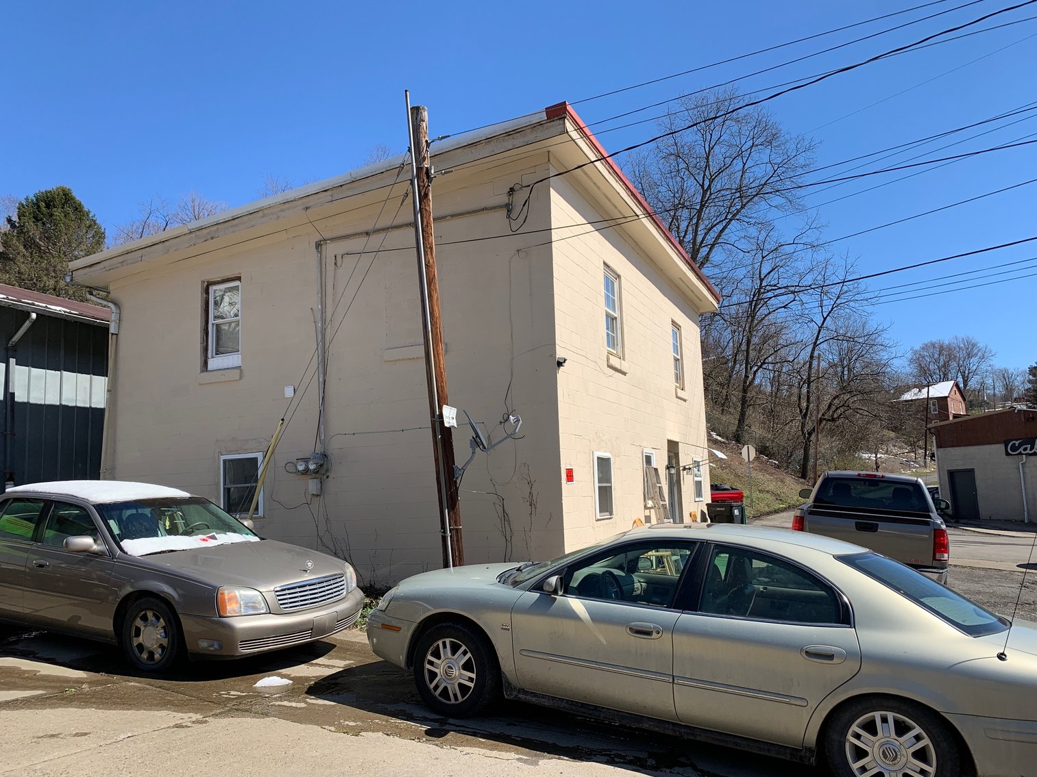 Image for SOLD $70,000 - 2 Commercial Garages & 2-Unit Apartment Building