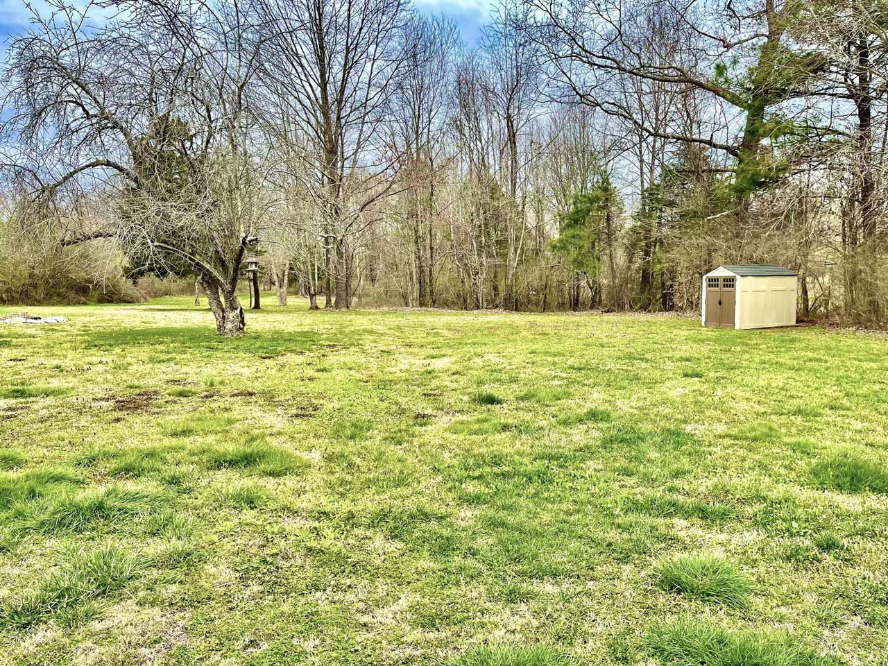 860 Coker Road, Tullahoma