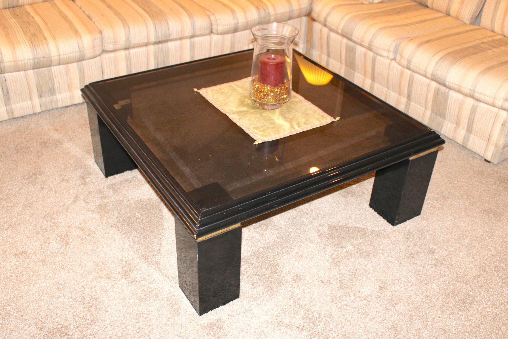 Image for WORLD TRAVELER'S ESTATE AUCTION