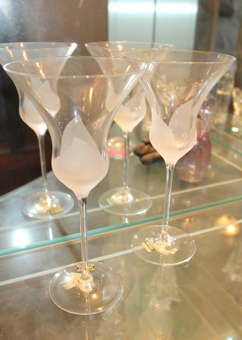 Image for WORLD TRAVELER'S ESTATE AUCTION