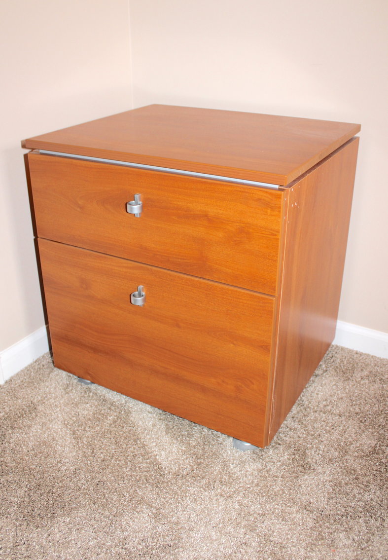 Image for WORLD TRAVELER'S ESTATE AUCTION