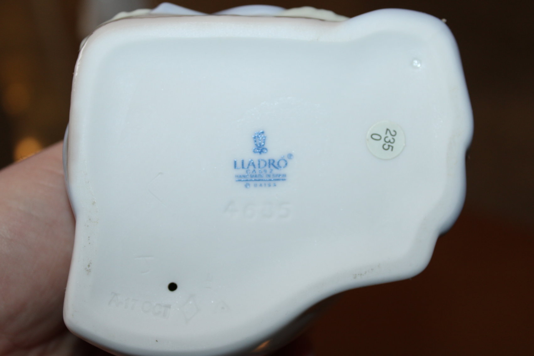 Image for WORLD TRAVELER'S ESTATE AUCTION