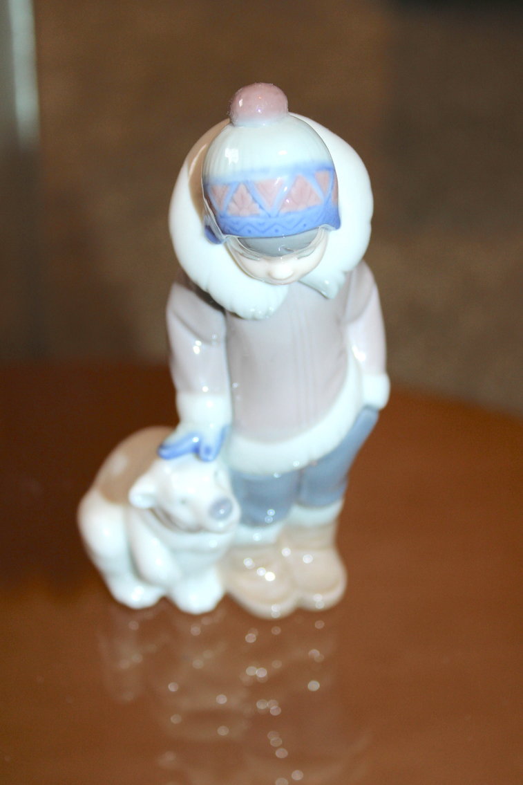 Image for WORLD TRAVELER'S ESTATE AUCTION