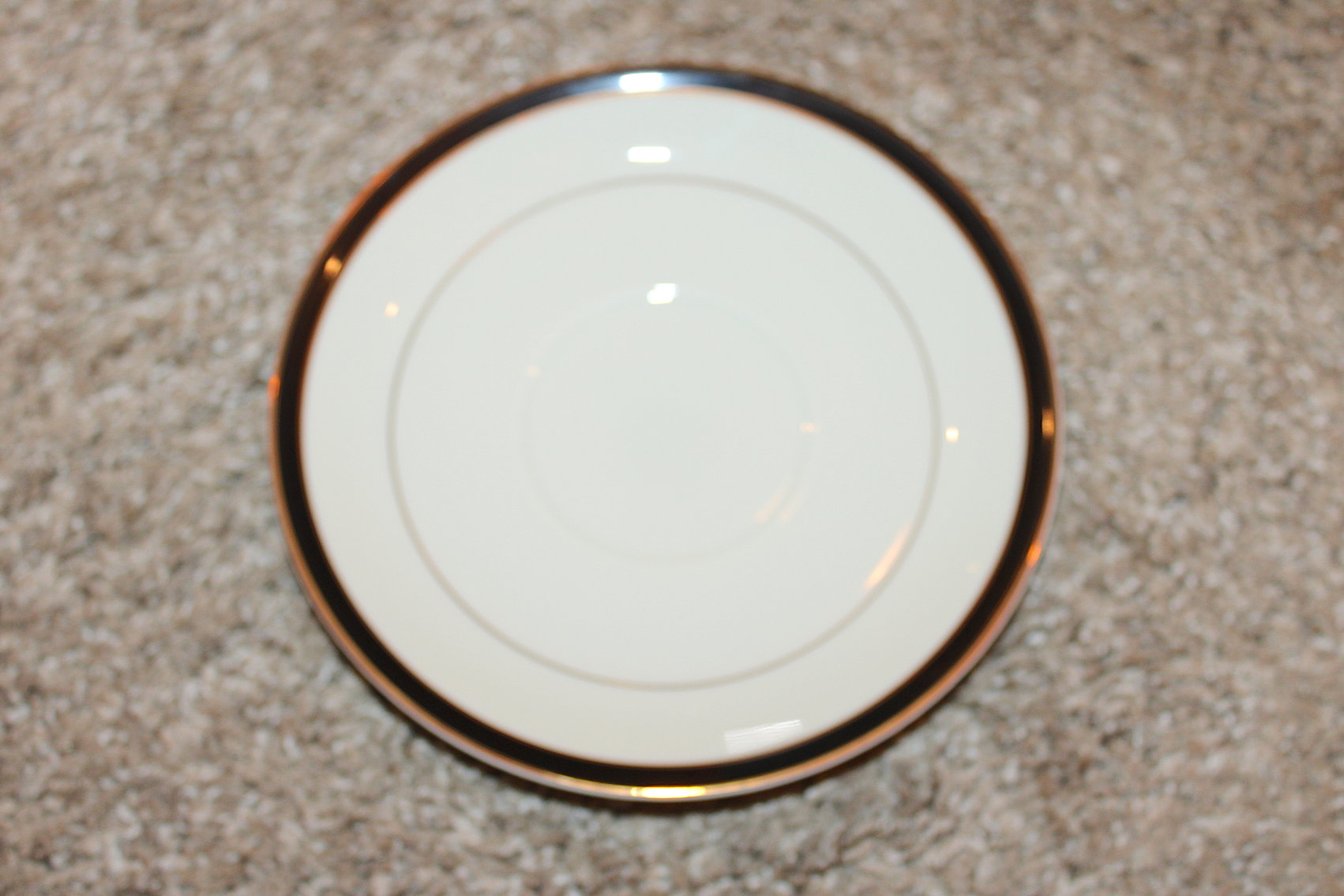 Image for WORLD TRAVELER'S ESTATE AUCTION