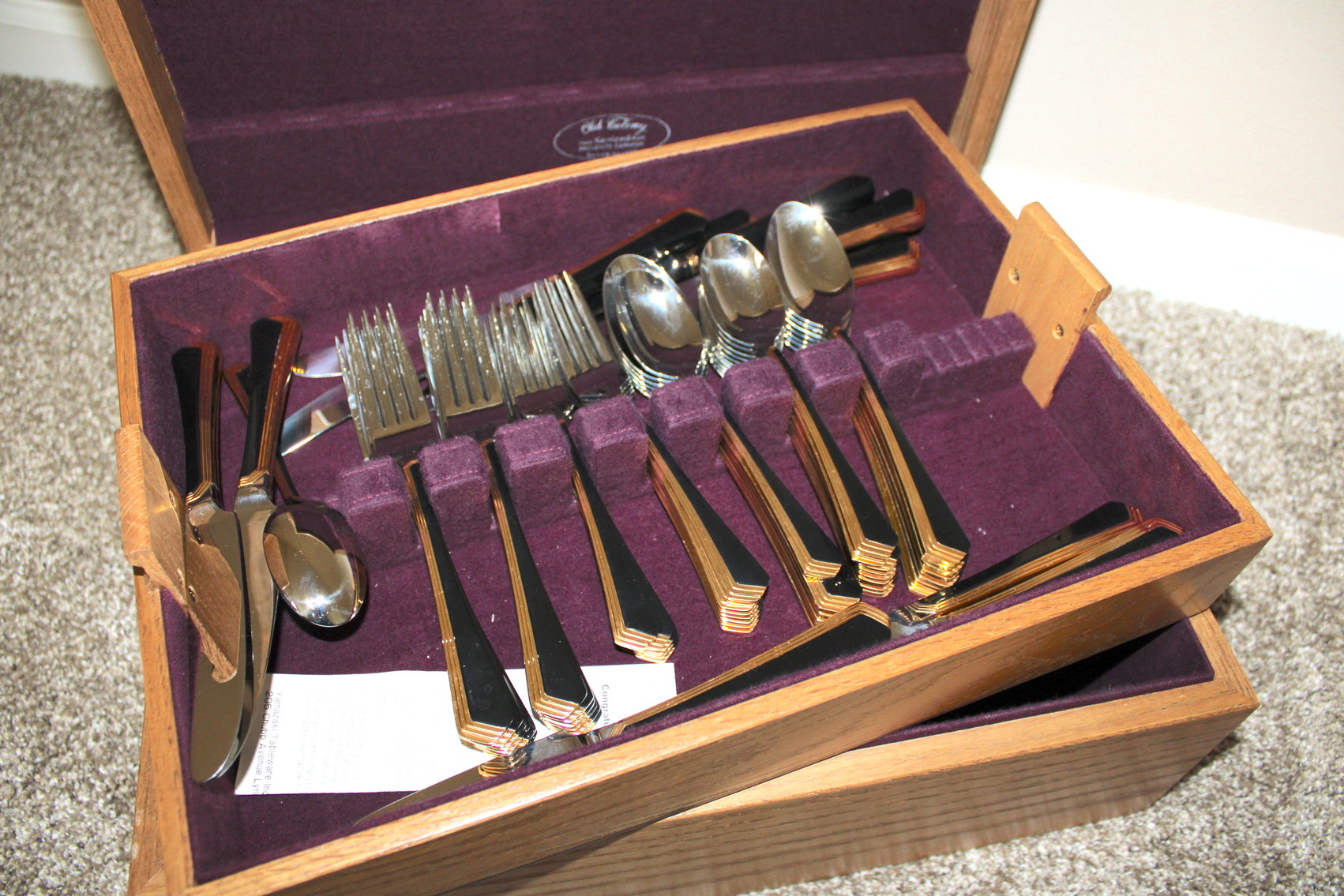 Image for WORLD TRAVELER'S ESTATE AUCTION