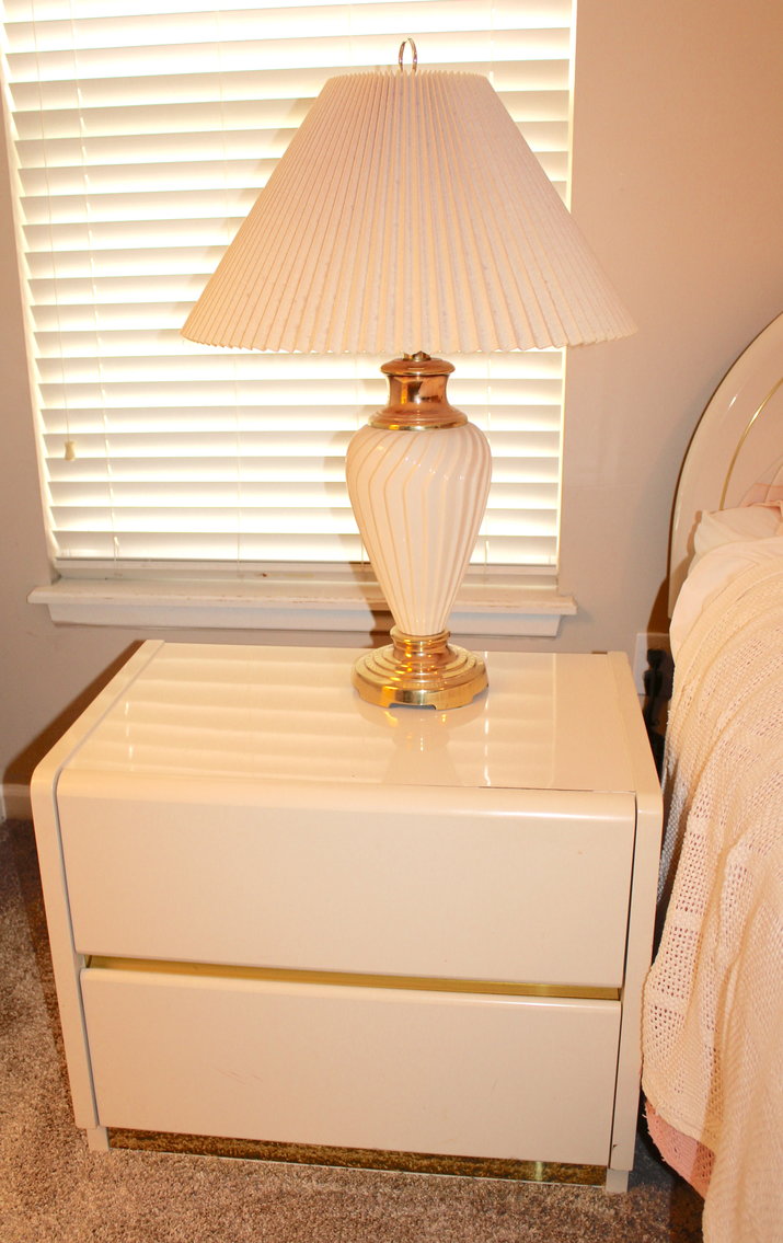 Image for WORLD TRAVELER'S ESTATE AUCTION