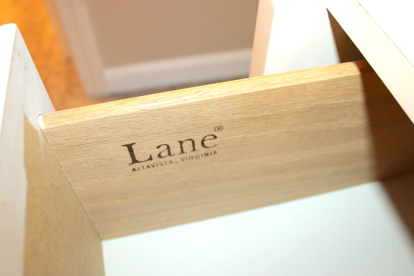 Image for WORLD TRAVELER'S ESTATE AUCTION