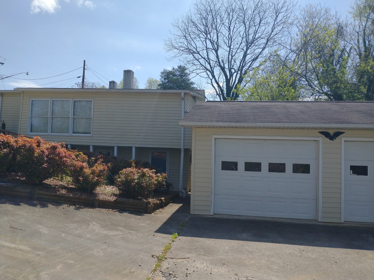 Image for Commissioner's Sale - House/Lot in Jonesville, NC