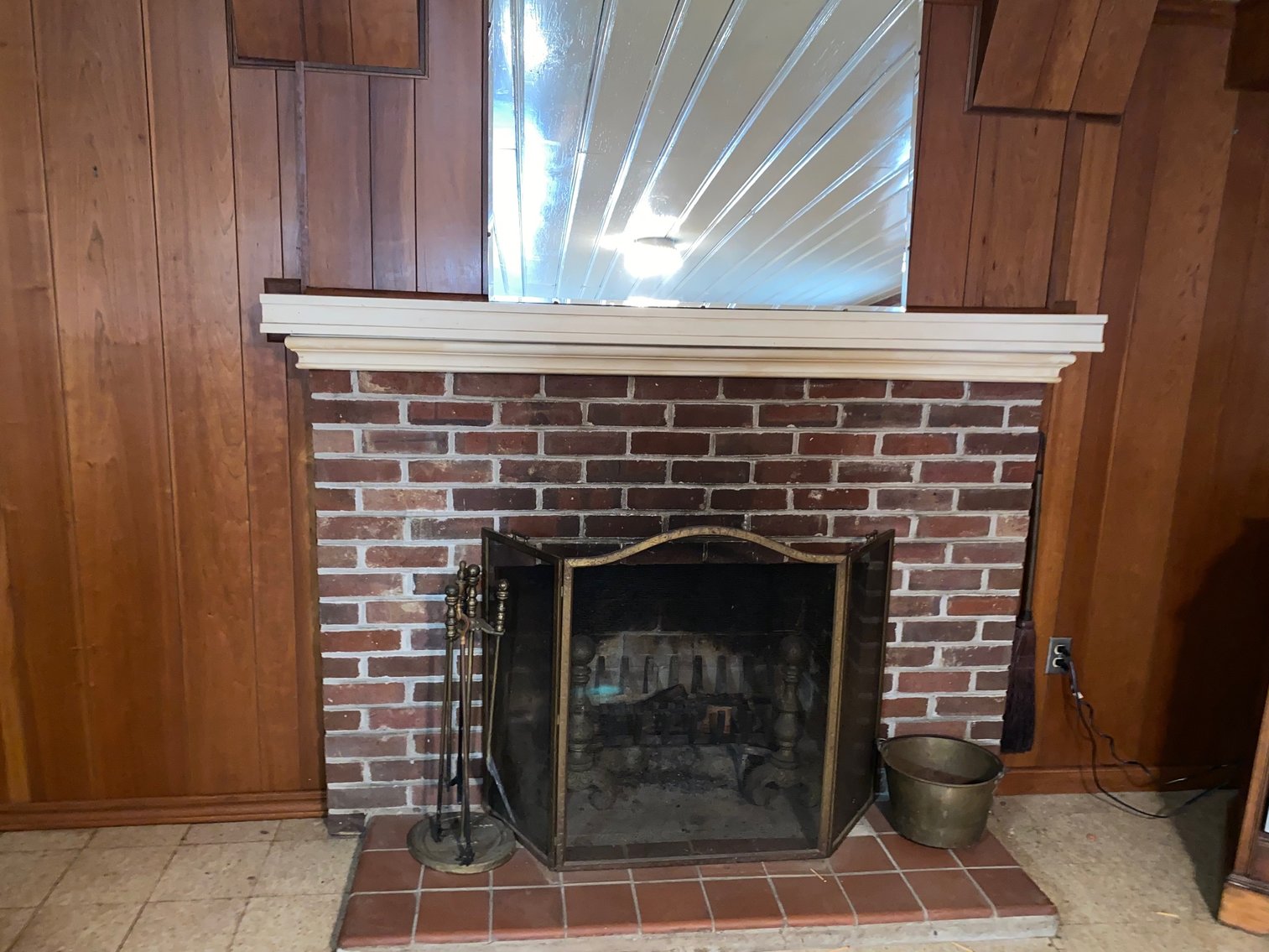 Image for ABSOLUTE LIVING AUCTION 3460 BUCKNER LANE