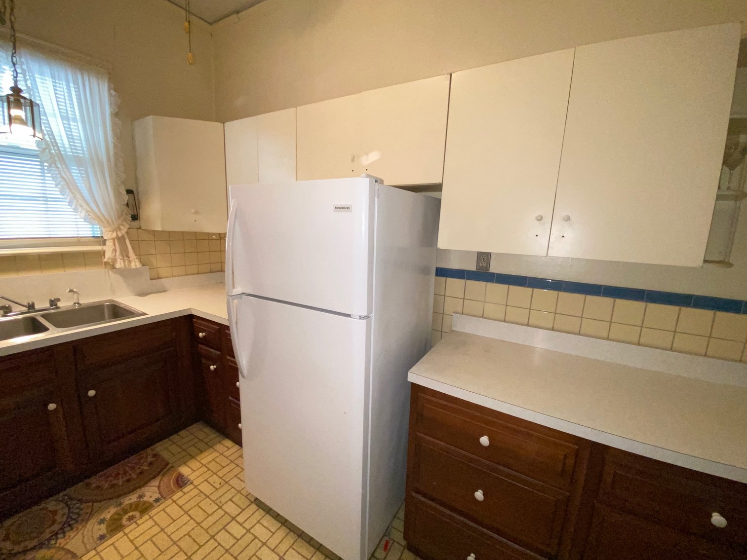 Image for ABSOLUTE LIVING AUCTION 3460 BUCKNER LANE